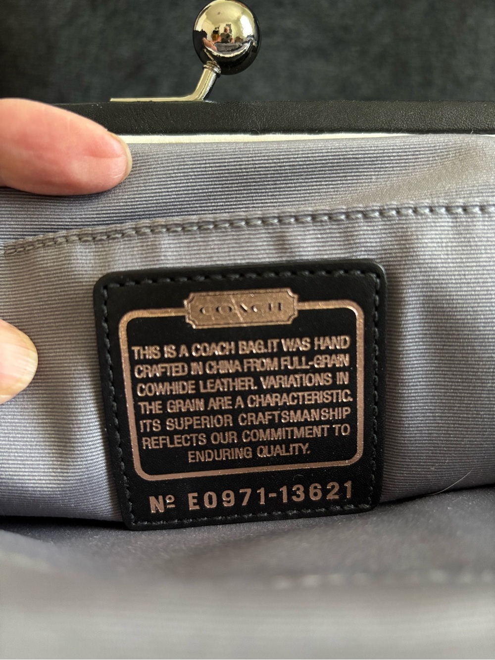 Rare Black Coach Parker Kisslock Bag 13621 - Picture 4 of 5